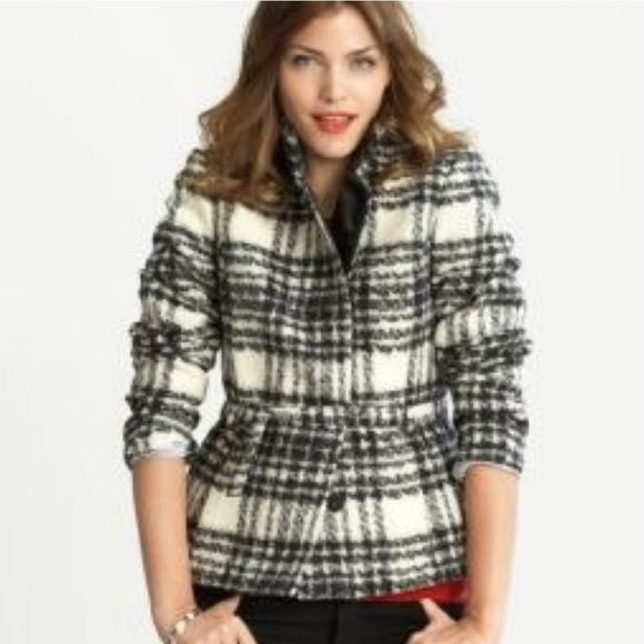 Banana Republic Jackets & Blazers - Banana Republic 100% Wool Plaid Belted Fall Winter Jacket Coat Size XL.